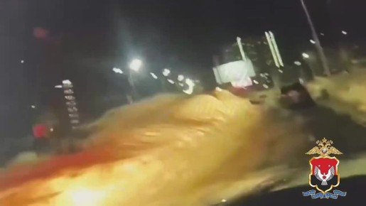 В Ижевске задержан юноша, который на машине знакомого совершил ДТП, скрываясь от полицейских