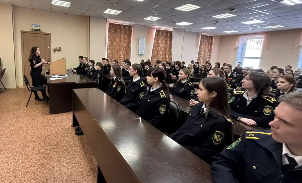 С наступлением весны — внимание к мотобезопасности С наступлением весны — внимание к мотобезопасности