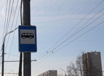 В Ижевске в середине апреля коммунальные службы приступят к мойке остановочных павильонов, сообщили в городской администрации