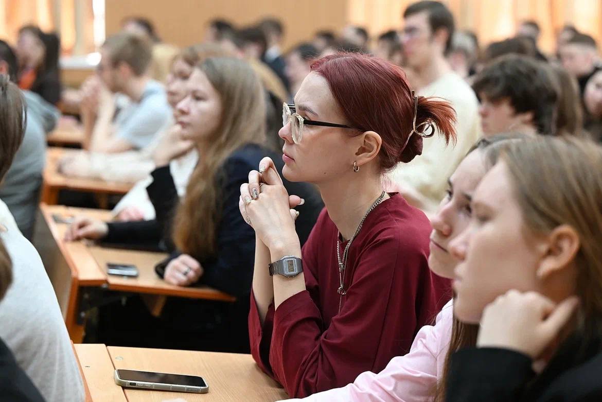 Александр Бречалов: Кадры не подбирать, а растить Александр Бречалов: Кадры не подбирать, а растить