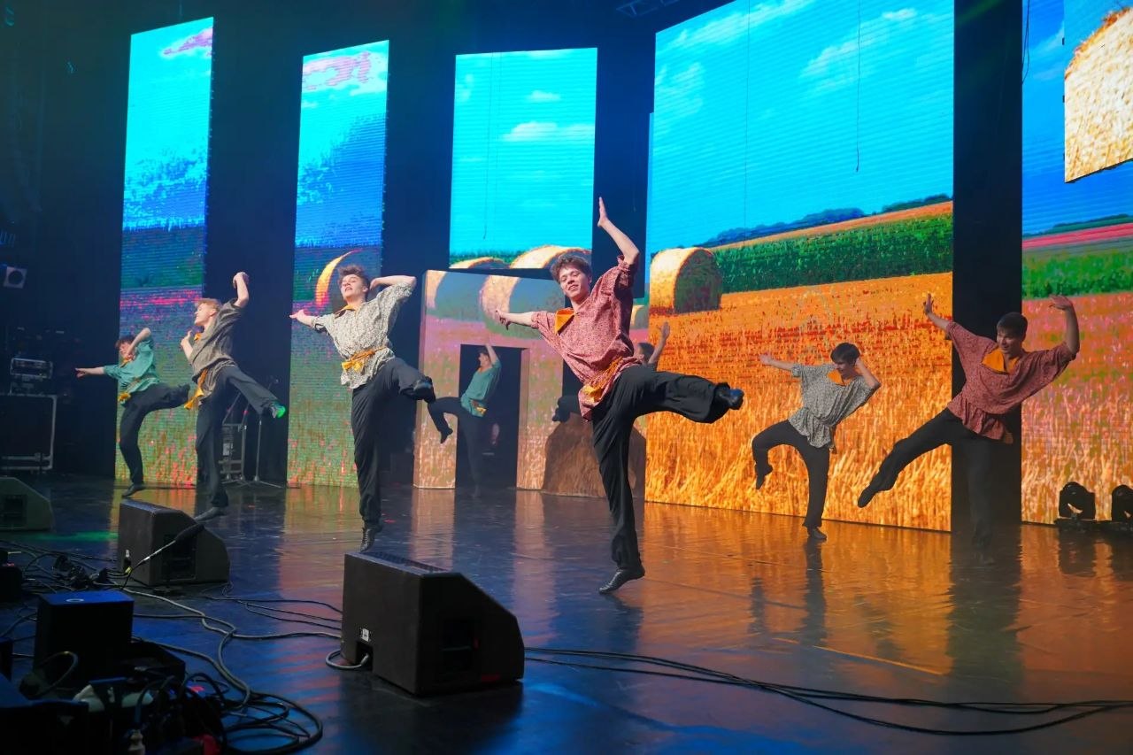 Большим гала-концертом в Ижевске завершился детский фестиваль искусств «ТвориФест» Большим гала-концертом в Ижевске завершился детский фестиваль искусств «ТвориФест»