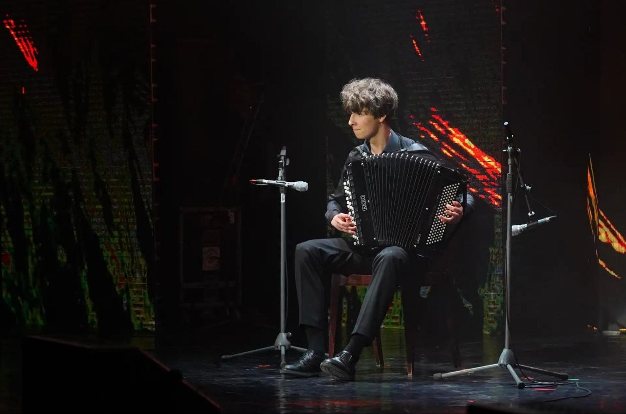 Большим гала-концертом в Ижевске завершился детский фестиваль искусств «ТвориФест» Большим гала-концертом в Ижевске завершился детский фестиваль искусств «ТвориФест»