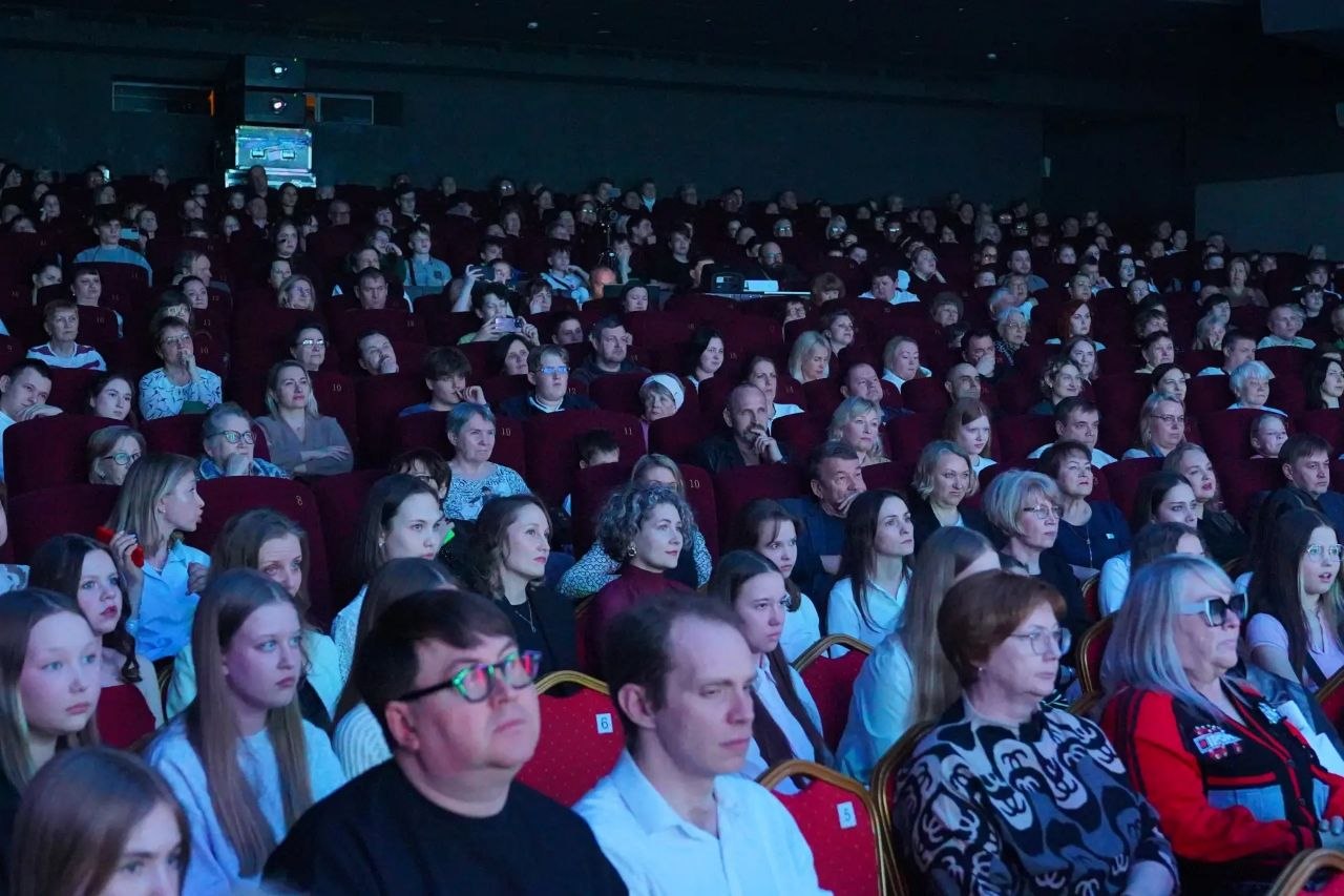 Большим гала-концертом в Ижевске завершился детский фестиваль искусств «ТвориФест» Большим гала-концертом в Ижевске завершился детский фестиваль искусств «ТвориФест»