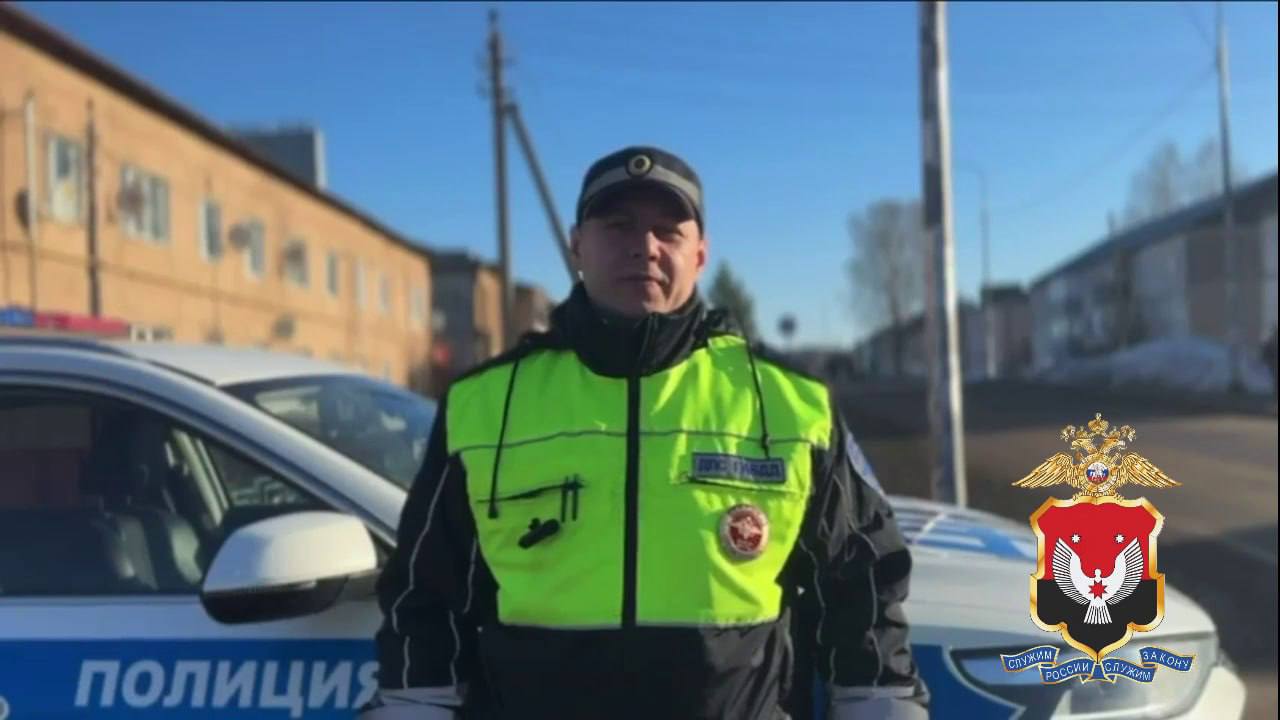 В Ижевске инспектор ДПС помог спасти жизнь мужчине, у которого на улице произошёл сердечный приступ