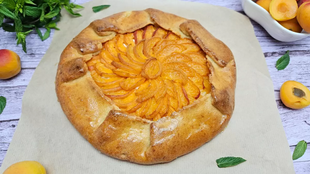 Галета на творожном тесте с абрикосами