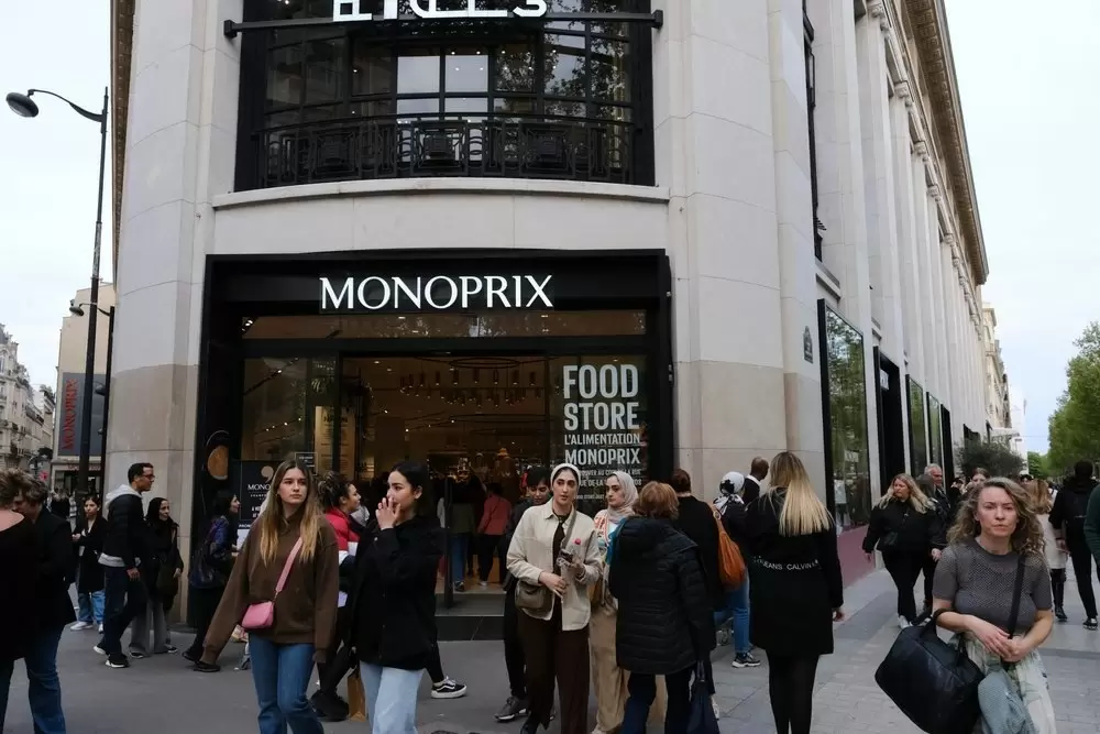 Как Monoprix придала новые краски своим супермаркетам с помощью ресторанов