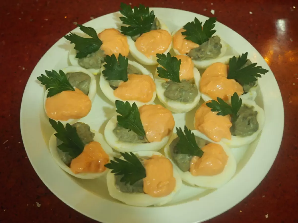 Удивительное сочетание: яйца 'Нежность' с авокадо и семгой