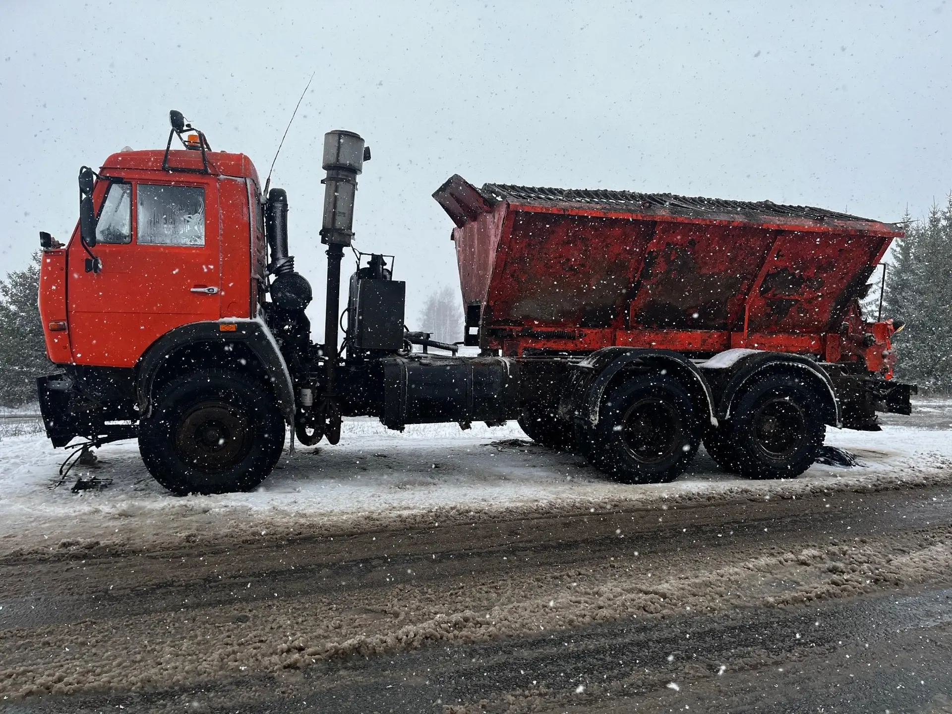 Не справился с управлением - выезд на встречную полосу – столкновение - реанимация Не справился с управлением - выезд на встречную полосу – столкновение - реанимация