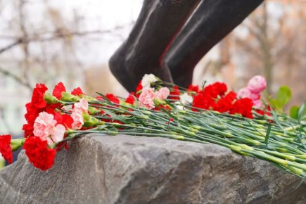 � ������� ������ ������������� ������ � ������ � ������� ������ �� ������������� ���