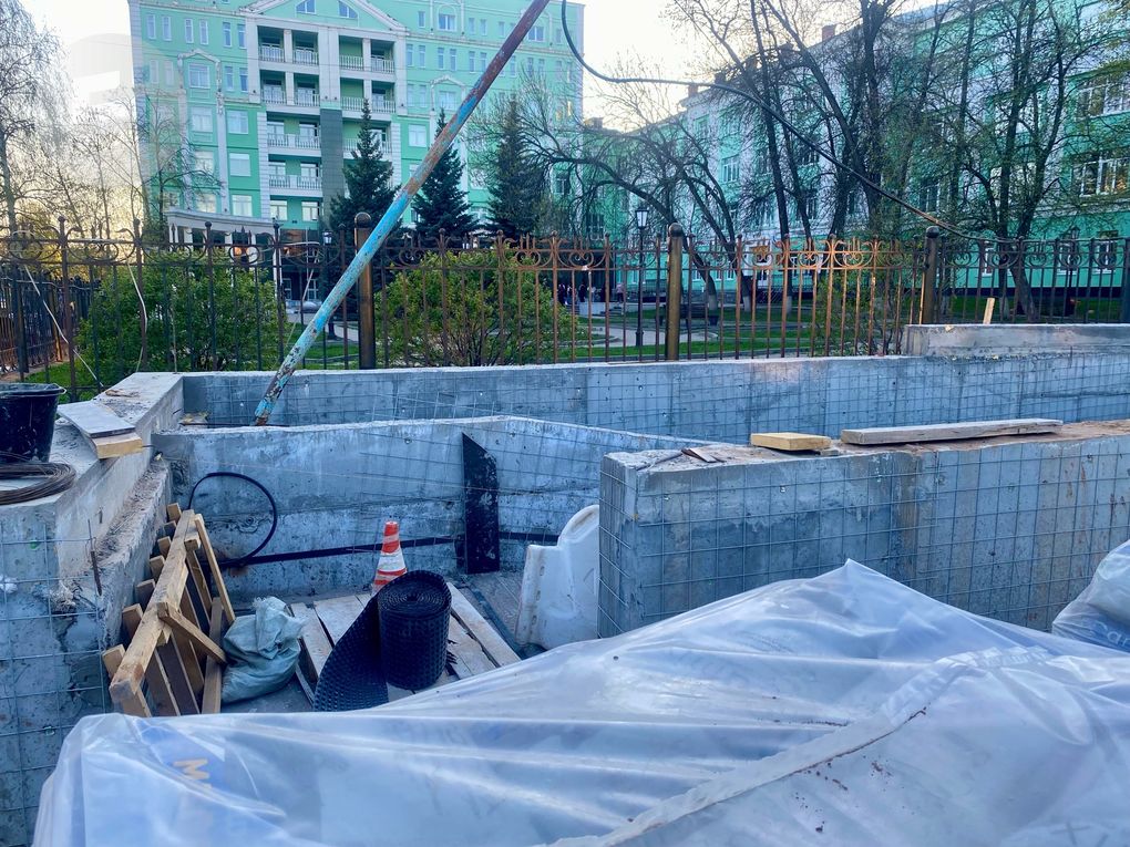 «Растёт подвальчик». В Ижевске рядом с УдГУ продолжается капремонт подземного пешеходного перехода «Растёт подвальчик». В Ижевске рядом с УдГУ продолжается капремонт подземного пешеходного перехода