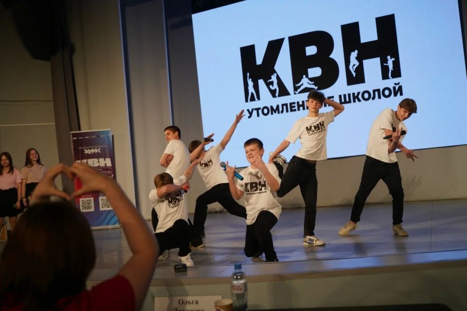 Почему финал Юниор-Лиги КВН нужно видеть каждому? Почему финал Юниор-Лиги КВН нужно видеть каждому?