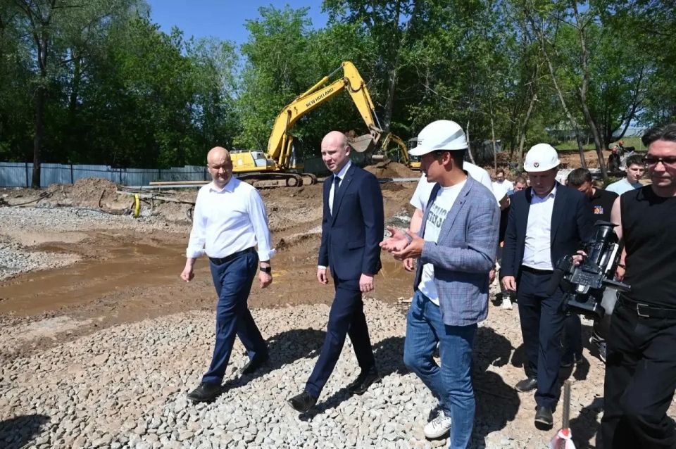 Готовность северного участка набережной Ижевского пруда, который находится на реконструкции, достигла 70% Готовность северного участка набережной Ижевского пруда, который находится на реконструкции, достигла 70%