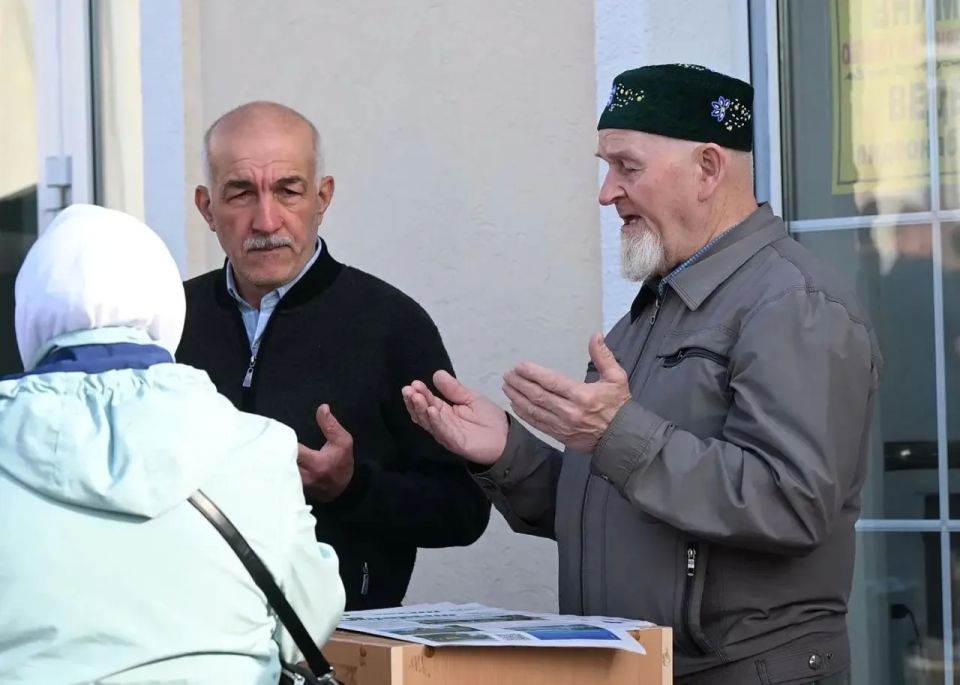 Александр Бречалов: Сегодня все мусульмане нашей республики отмечают Курбан-байрам - праздник добра, милосердия и заботы о близких Александр Бречалов: Сегодня все мусульмане нашей республики отмечают Курбан-байрам - праздник добра, милосердия и заботы о близких