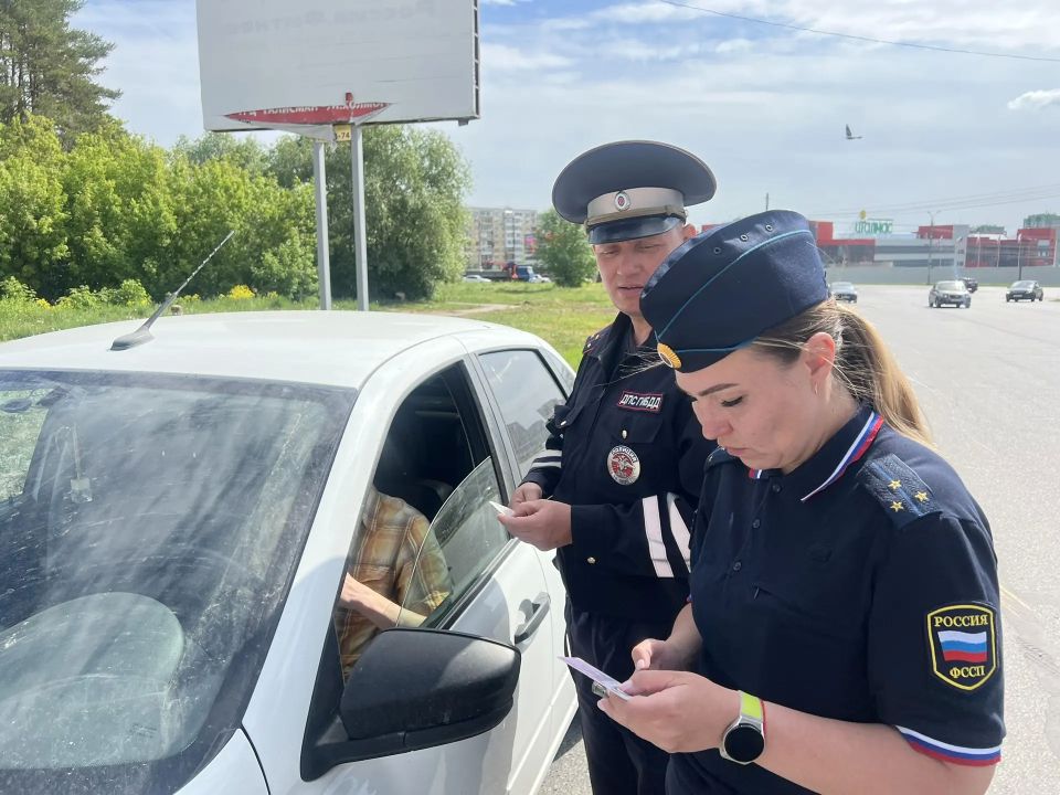 Госавтоинспекция и Федеральная служба судебных приставов Удмуртии провели совместный рейд Госавтоинспекция и Федеральная служба судебных приставов Удмуртии провели совместный рейд