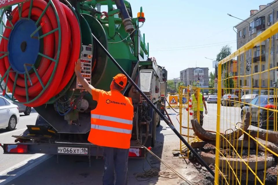 В Ижевске продолжаются работы по масштабной реконструкции ул. Удмуртской В Ижевске продолжаются работы по масштабной реконструкции ул. Удмуртской
