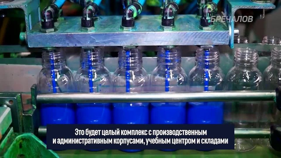 Александр Бречалов: Дорожная разметка на Красной площади в Москве нанесена краской #СделановУдмуртии