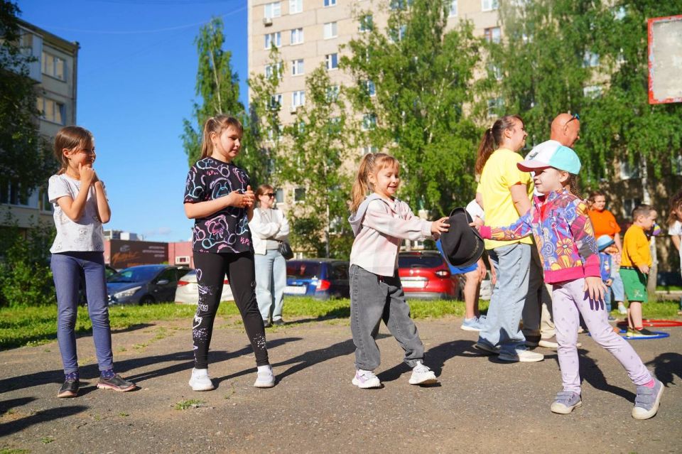 День двора: праздник, объединяющий ижевские семьи День двора: праздник, объединяющий ижевские семьи