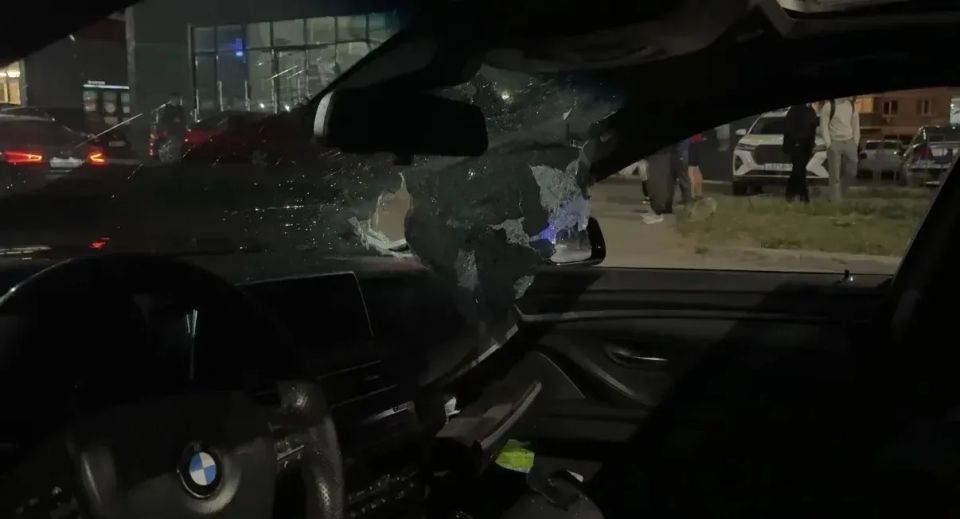 Смертельное ДТП в Ижевске: водитель без прав сбил двух пешеходов, подросток погиб под колёсами лихача Смертельное ДТП в Ижевске: водитель без прав сбил двух пешеходов, подросток погиб под колёсами лихача