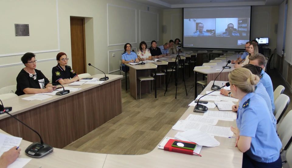 В ПРОКУРАТУРЕ УДМУРТИИ СОСТОЯЛОСЬ ЗАСЕДАНИЕ РАБОЧЕЙ ГРУППЫ ПО ВОПРОСАМ СОБЛЮДЕНИЯ ТРУДОВЫХ ПРАВ ГРАЖДАН В ПРОКУРАТУРЕ УДМУРТИИ СОСТОЯЛОСЬ ЗАСЕДАНИЕ РАБОЧЕЙ ГРУППЫ ПО ВОПРОСАМ СОБЛЮДЕНИЯ ТРУДОВЫХ ПРАВ ГРАЖДАН