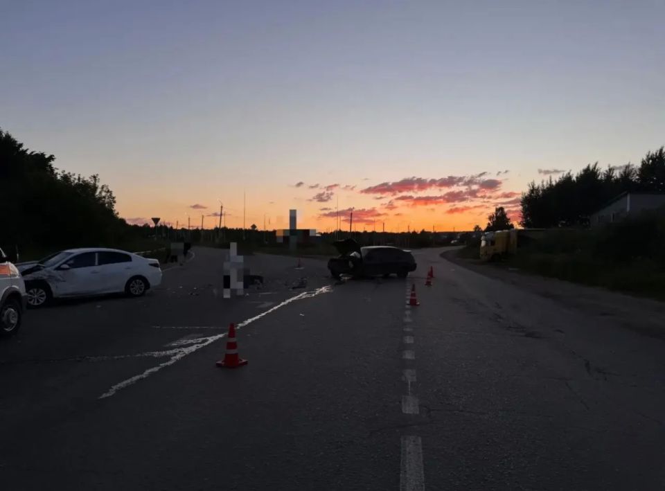 16 июня 2026 года, около 20 часов 50 минут, на 4-м километре автодороги «Ува-Селты» на территории Увинского района Удмуртской Республики 19-летний водитель автомобиля "ВАЗ - 2112" (стаж управления – менее двух лет), по...