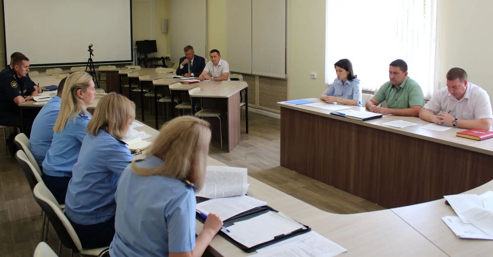 В ПРОКУРАТУРЕ УДМУРТСКОЙ РЕСПУБЛИКИ СОСТОЯЛОСЬ ЗАСЕДАНИЕ МЕЖВЕДОМСТВЕННОЙ РАБОЧЕЙ ГРУППЫ ПО БОРЬБЕ С ОРГАНИЗОВАННОЙ ПРЕСТУПНОСТЬЮ В РЕГИОНЕ В ПРОКУРАТУРЕ УДМУРТСКОЙ РЕСПУБЛИКИ СОСТОЯЛОСЬ ЗАСЕДАНИЕ МЕЖВЕДОМСТВЕННОЙ РАБОЧЕЙ ГРУППЫ ПО БОРЬБЕ С ОРГАНИЗОВАННОЙ ПРЕСТУПНОСТЬЮ В РЕГИОНЕ