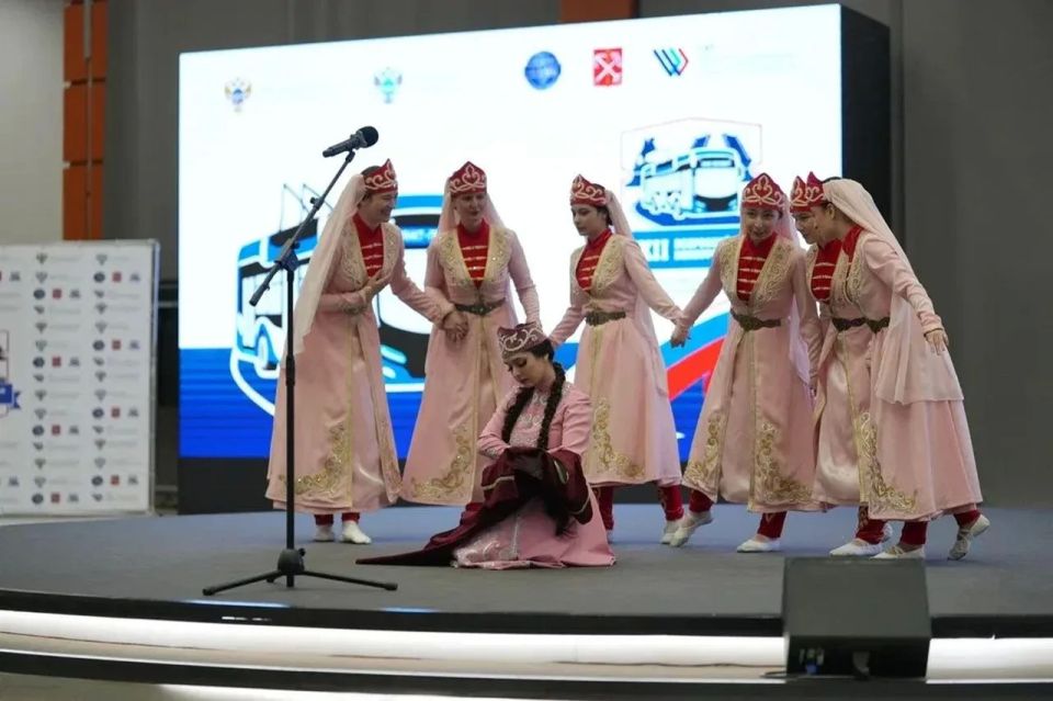 В Санкт-Петербурге определены победители XXII Всероссийского конкурса «Лучший водитель троллейбуса» В Санкт-Петербурге определены победители XXII Всероссийского конкурса «Лучший водитель троллейбуса»