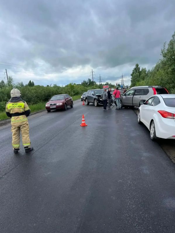 49-летний водитель Nissan X-Trail скончался в больнице после ДТП на объездной Воткинска 49-летний водитель Nissan X-Trail скончался в больнице после ДТП на объездной Воткинска