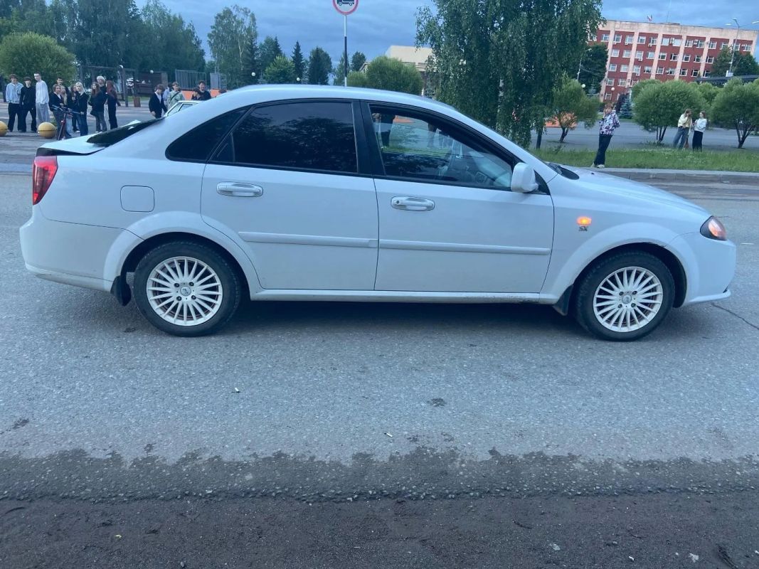 В г. Можге 16-летний водитель питбайка пострадал в ДТП В г. Можге 16-летний водитель питбайка пострадал в ДТП