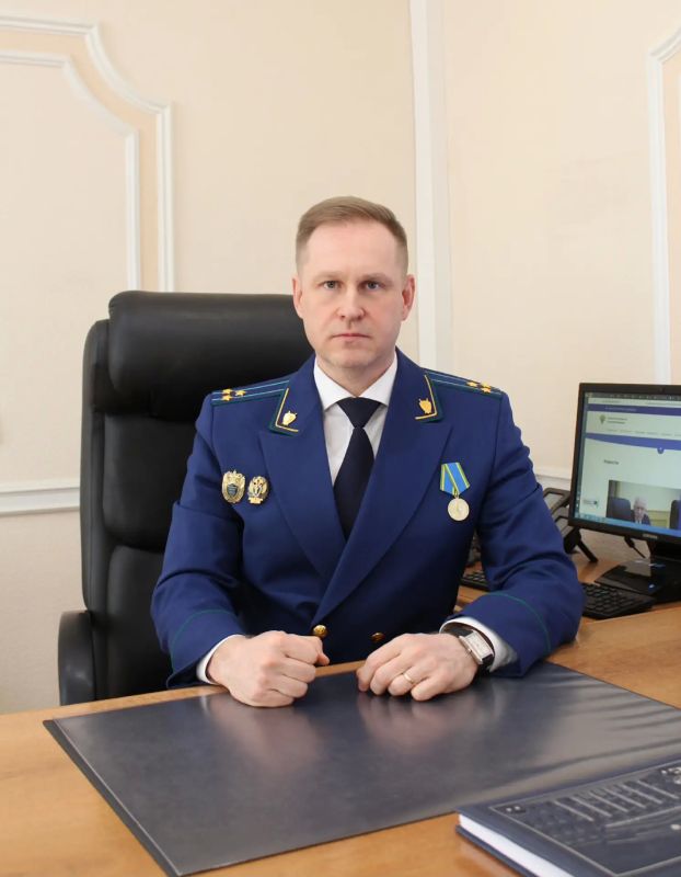 ЗАМЕСТИТЕЛЬ ПРОКУРОРА УДМУРТСКОЙ РЕСПУБЛИКИ ВИТАЛИЙ КОЛЕСОВ ПРОВЕЛ ЛИЧНЫЙ ПРИЕМ ЖИТЕЛЕЙ ВАВОЖСКОГО РАЙОНА