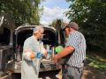 Жителям подтопленных домов в Глазове раздают горячее питание