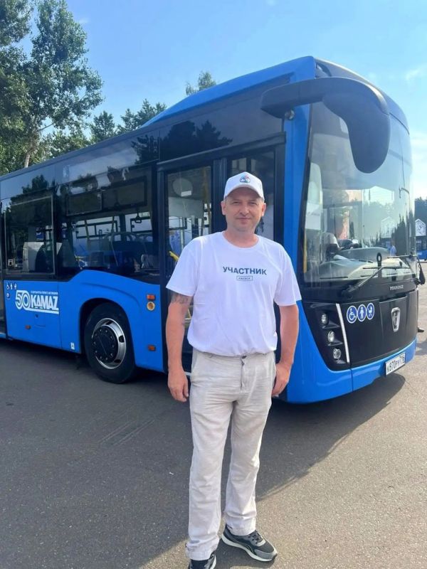 Два водителя автобуса из Ижевска поборются за звание лучшего в Набережных Челнах Два водителя автобуса из Ижевска поборются за звание лучшего в Набережных Челнах