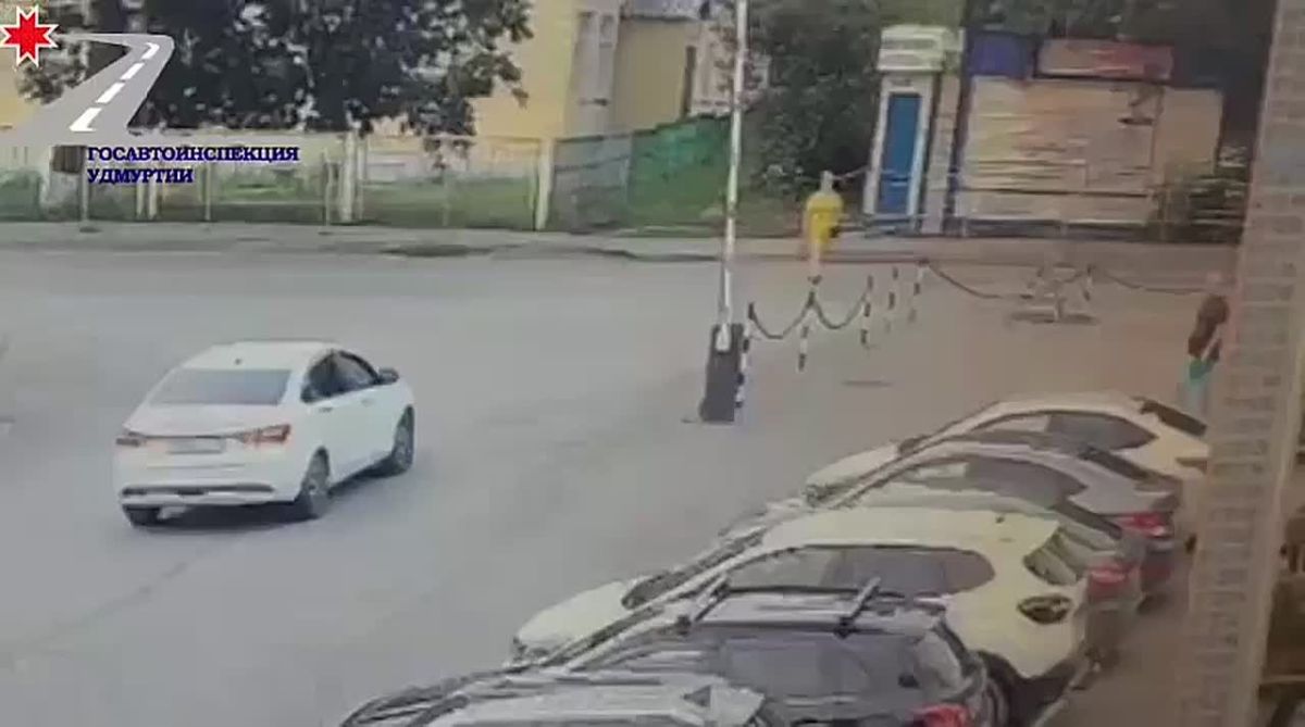 В Сарапуле 64-летний водитель «Лады Весты» сбил женщину, которая перебегала дорогу в неположенном месте, сообщает Госавтоинспекция Удмуртии
