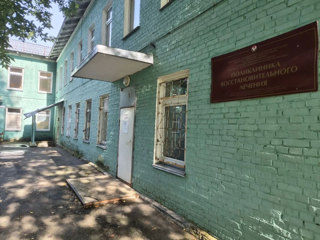 Глазовская межрайонная больница опровергла слухи о закрытии поликлиники восстановительного лечения