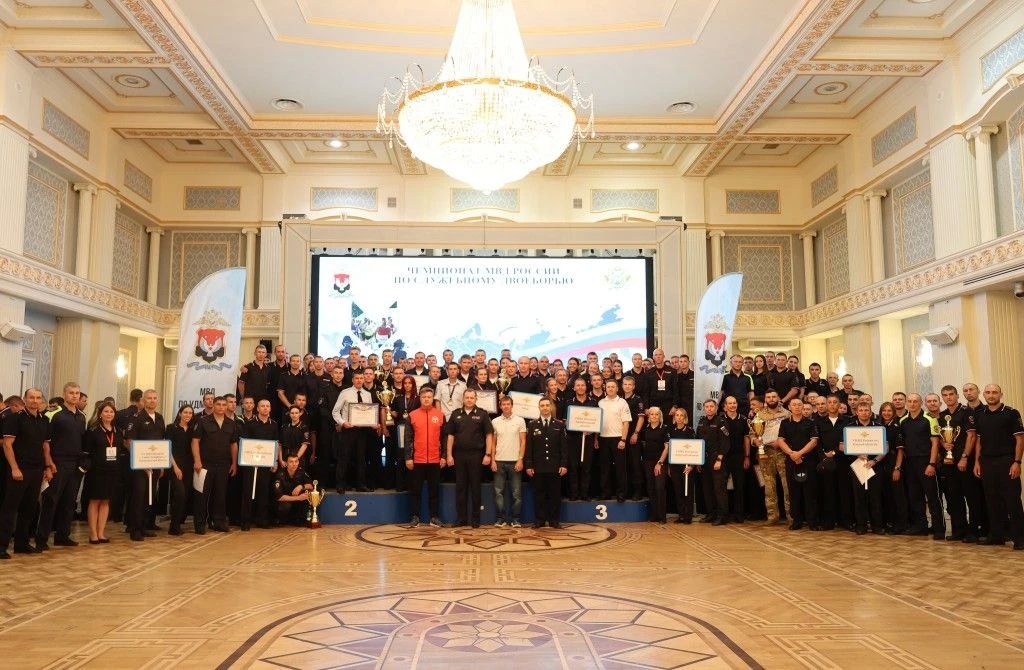 В Удмуртии завершился Чемпионат МВД России по служебному двоеборью В Удмуртии завершился Чемпионат МВД России по служебному двоеборью