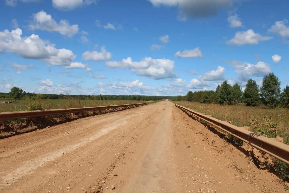 На региональной трассе Кизнер - Муркозь Омга стартовали ремонтные работы На региональной трассе Кизнер - Муркозь Омга стартовали ремонтные работы