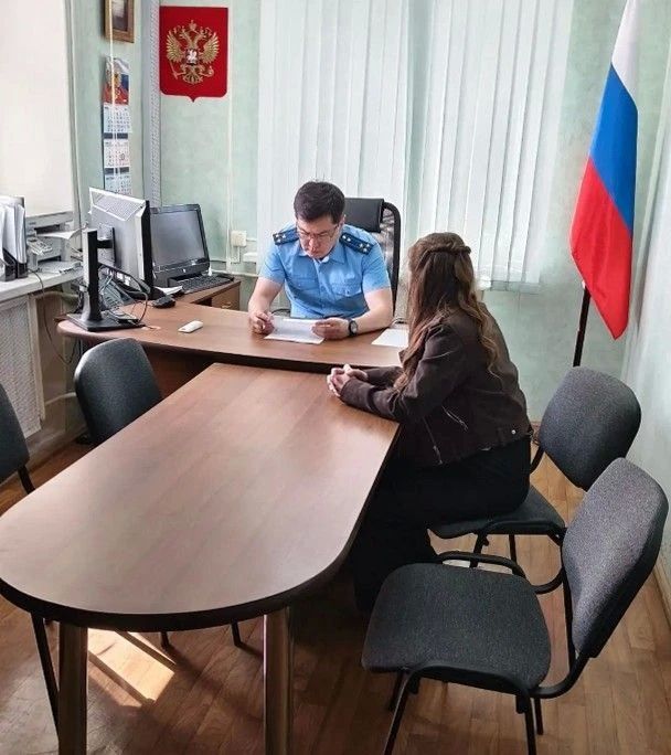ЗАМЕСТИТЕЛЬ ПРОКУРОРА УДМУРТСКОЙ РЕСПУБЛИКИ ДМИТРИЙ ХОБРАКОВ ПРОВЕЛ ЛИЧНЫЙ ПРИЕМ ЖИТЕЛЕЙ СЕЛТИНСКОГО РАЙОНА ЗАМЕСТИТЕЛЬ ПРОКУРОРА УДМУРТСКОЙ РЕСПУБЛИКИ ДМИТРИЙ ХОБРАКОВ ПРОВЕЛ ЛИЧНЫЙ ПРИЕМ ЖИТЕЛЕЙ СЕЛТИНСКОГО РАЙОНА