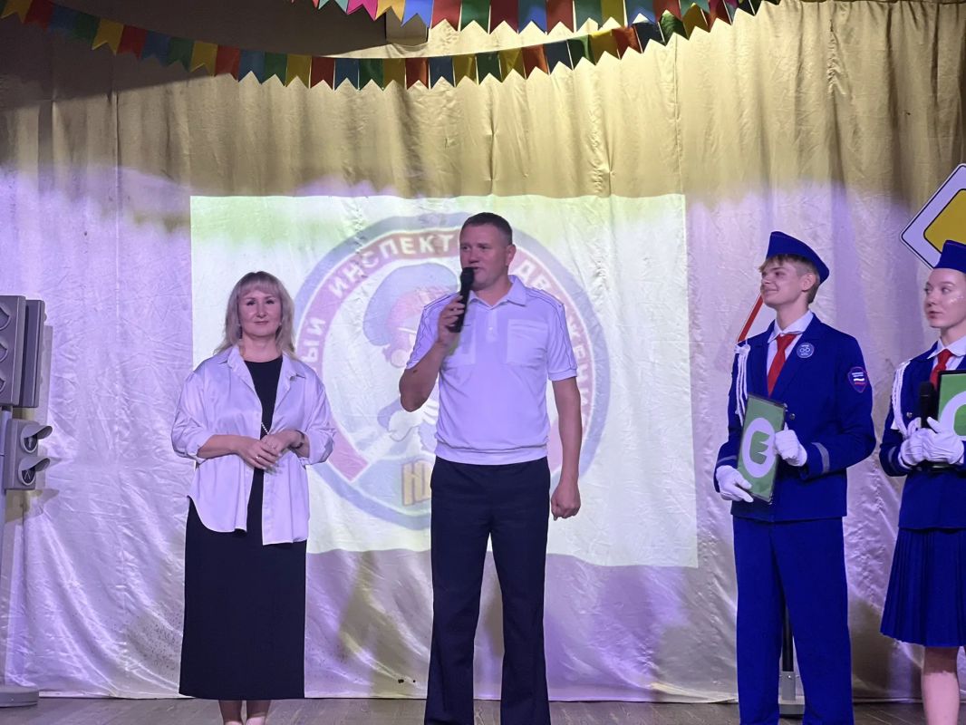 В молодежном лагере «Ёлочка» прошло открытие республиканской профильной смены по безопасности дорожного движения В молодежном лагере «Ёлочка» прошло открытие республиканской профильной смены по безопасности дорожного движения