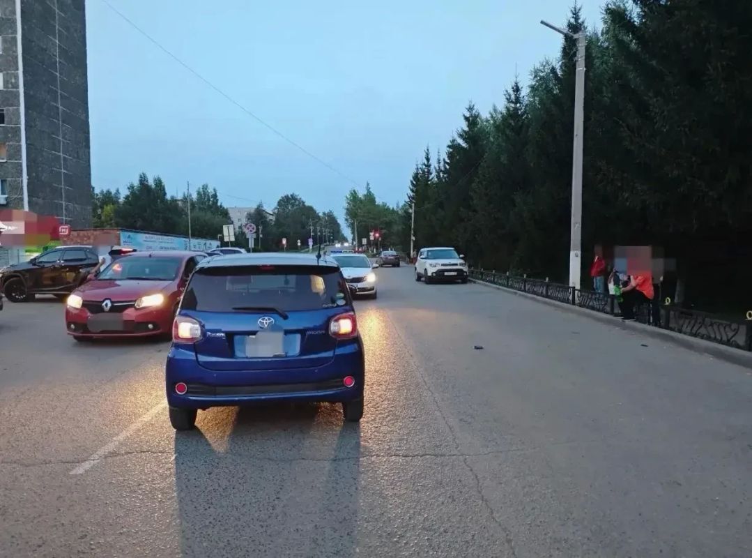 В г. Сарапуле 7-летний пешеход травмирован при переходе дороги в неположенном месте В г. Сарапуле 7-летний пешеход травмирован при переходе дороги в неположенном месте