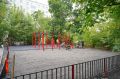 В Ижевске приступили к благоустройству карманного сквера на улице Шумайлова, сообщает администрация города