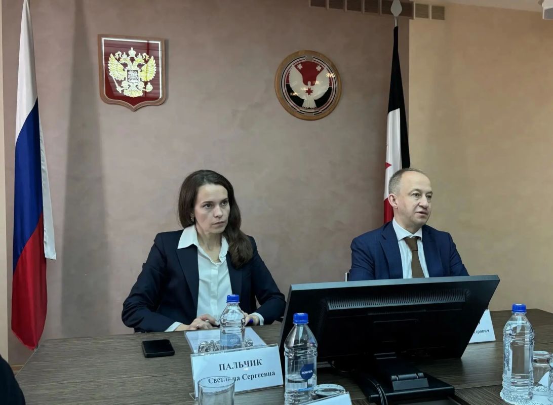 На встрече с Председателем Государственного Совета Республики Владимиром Невоструевым говорили о конкуренции в ходе текущих кампаний На встрече с Председателем Государственного Совета Республики Владимиром Невоструевым говорили о конкуренции в ходе текущих кампаний