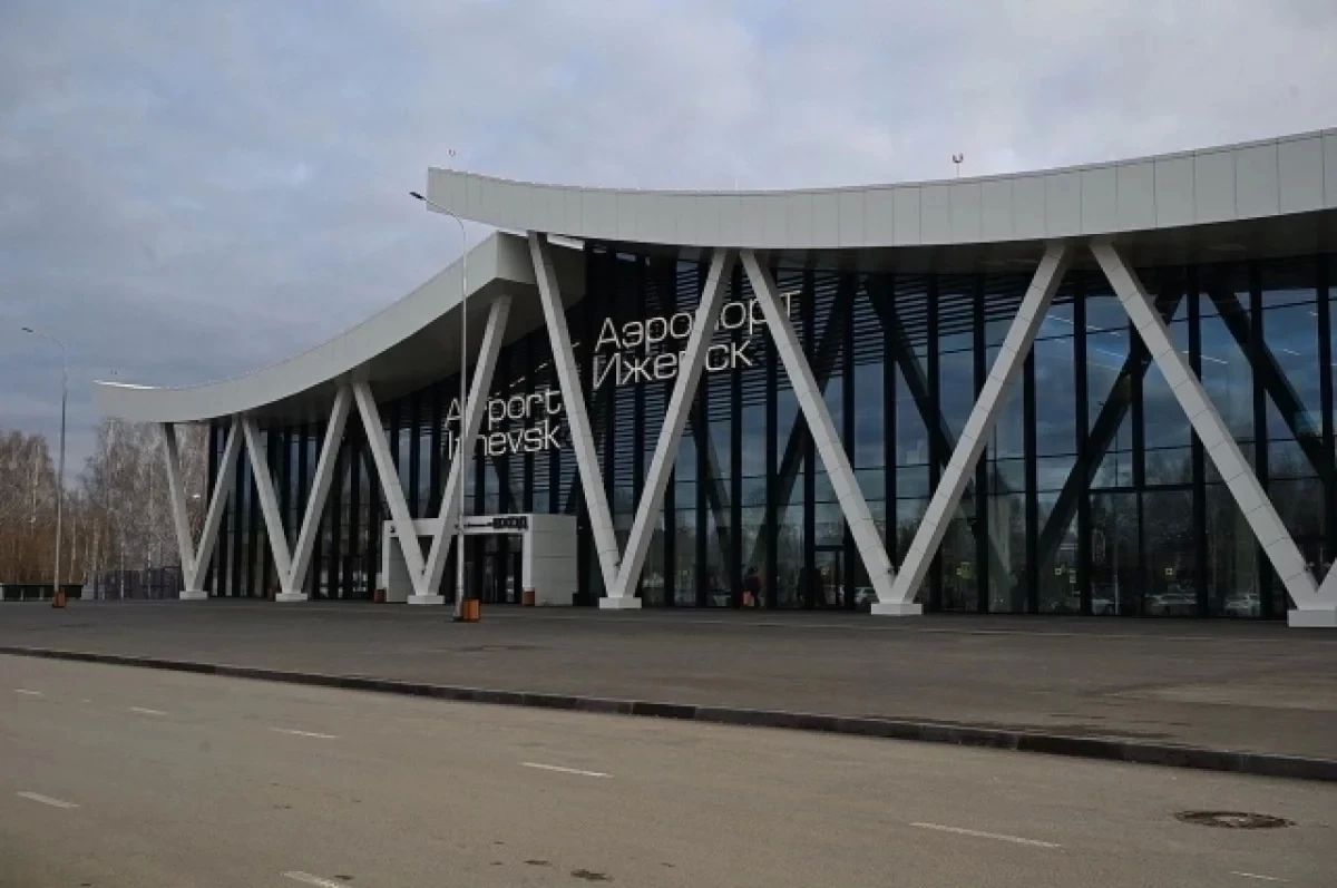 В Ижевске второй раз за сутки закрыли аэропорт