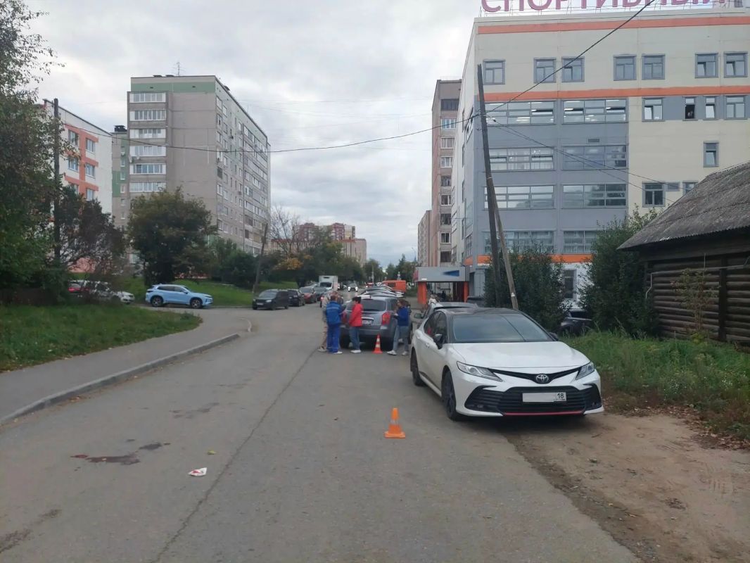 Женщина шла не по тротуару и пострадала
