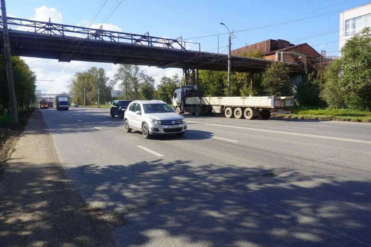 В Ижевске стартовал ремонт улиц Новоажимова и Оружейника Драгунова В Ижевске стартовал ремонт улиц Новоажимова и Оружейника Драгунова