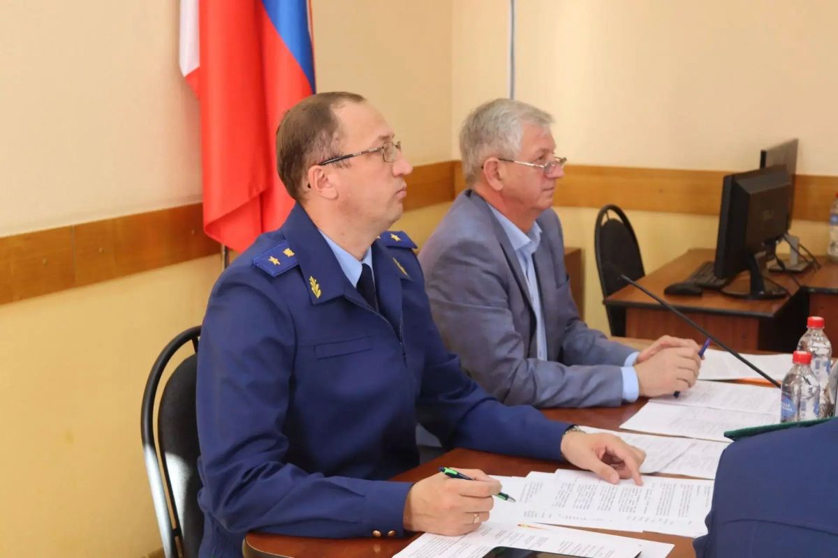 ПРОКУРАТУРА УДМУРТСКОЙ РЕСПУБЛИКИ ПРОВЕЛА РАБОЧУЮ ВСТРЕЧУ С ПРЕДПРИНИМАТЕЛЬСКИМ СООБЩЕСТВОМ ПРОКУРАТУРА УДМУРТСКОЙ РЕСПУБЛИКИ ПРОВЕЛА РАБОЧУЮ ВСТРЕЧУ С ПРЕДПРИНИМАТЕЛЬСКИМ СООБЩЕСТВОМ