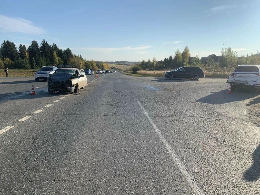 В пьяном ДТП в Удмуртии пострадали дети В пьяном ДТП в Удмуртии пострадали дети