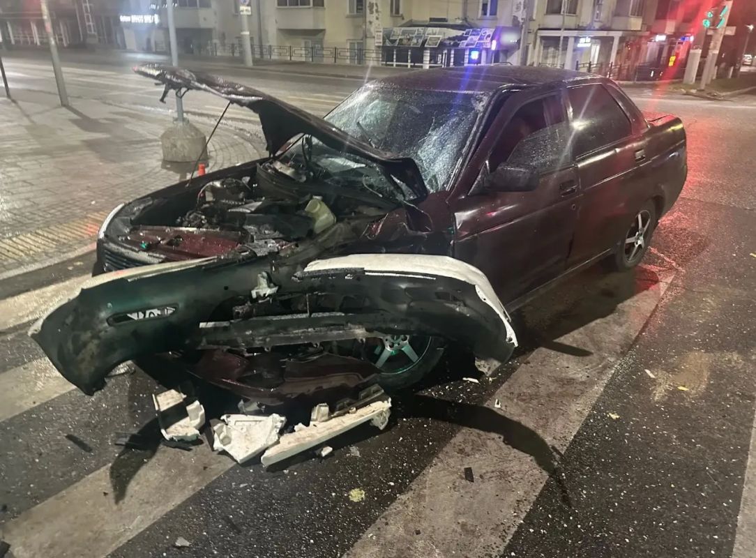 Нетрезвое ДТП в центре Ижевска Нетрезвое ДТП в центре Ижевска