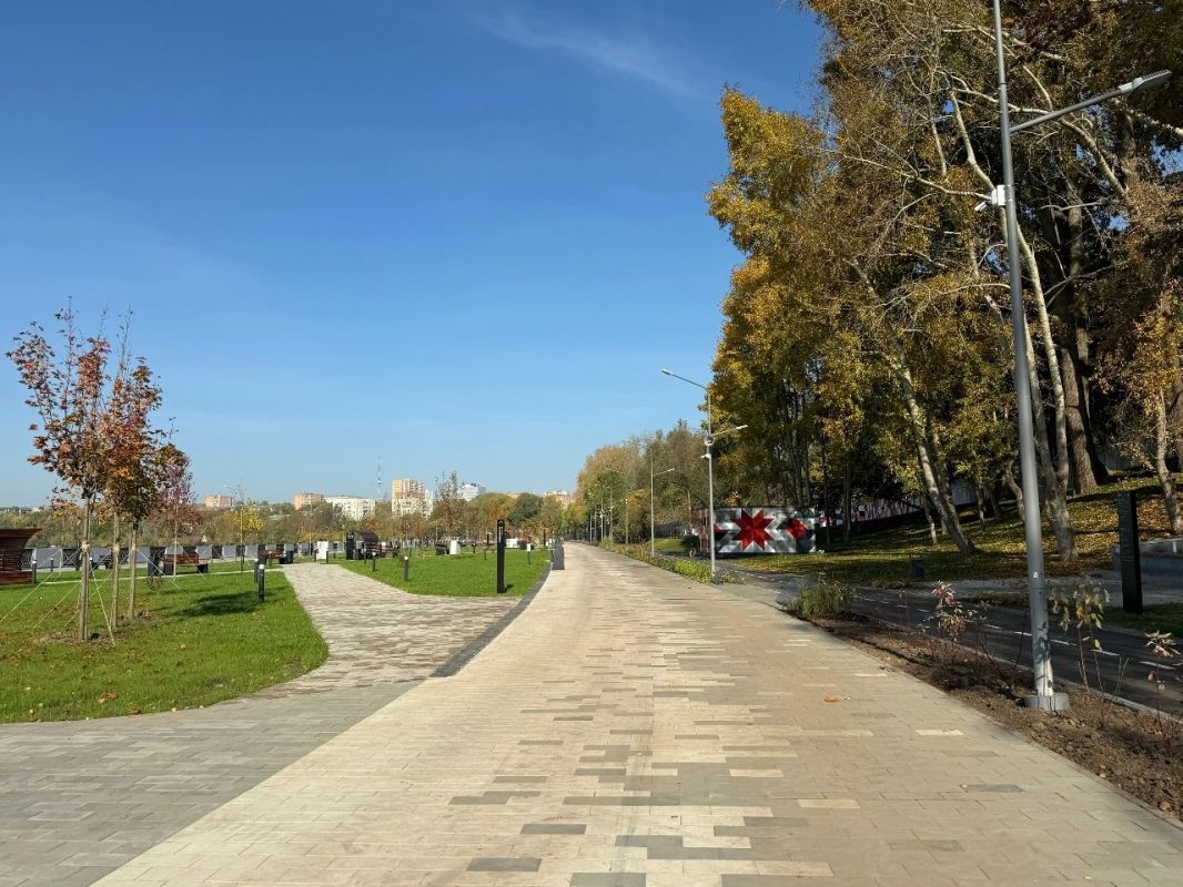 В Ижевске завершили ремонт на северной части набережной городского пруда В Ижевске завершили ремонт на северной части набережной городского пруда
