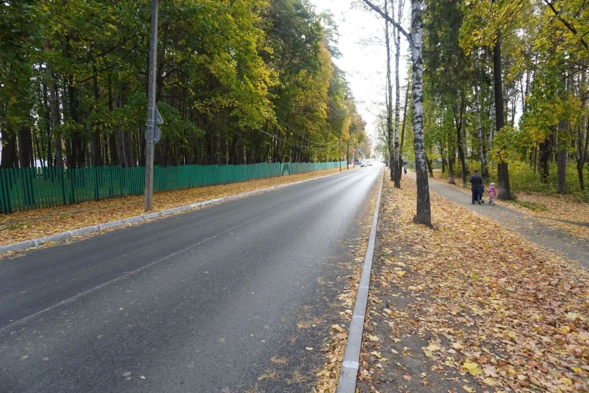 В Сарапуле подрядчик завершил ремонт улицы Гагарина, участок протяженностью 1,4 км В Сарапуле подрядчик завершил ремонт улицы Гагарина, участок протяженностью 1,4 км
