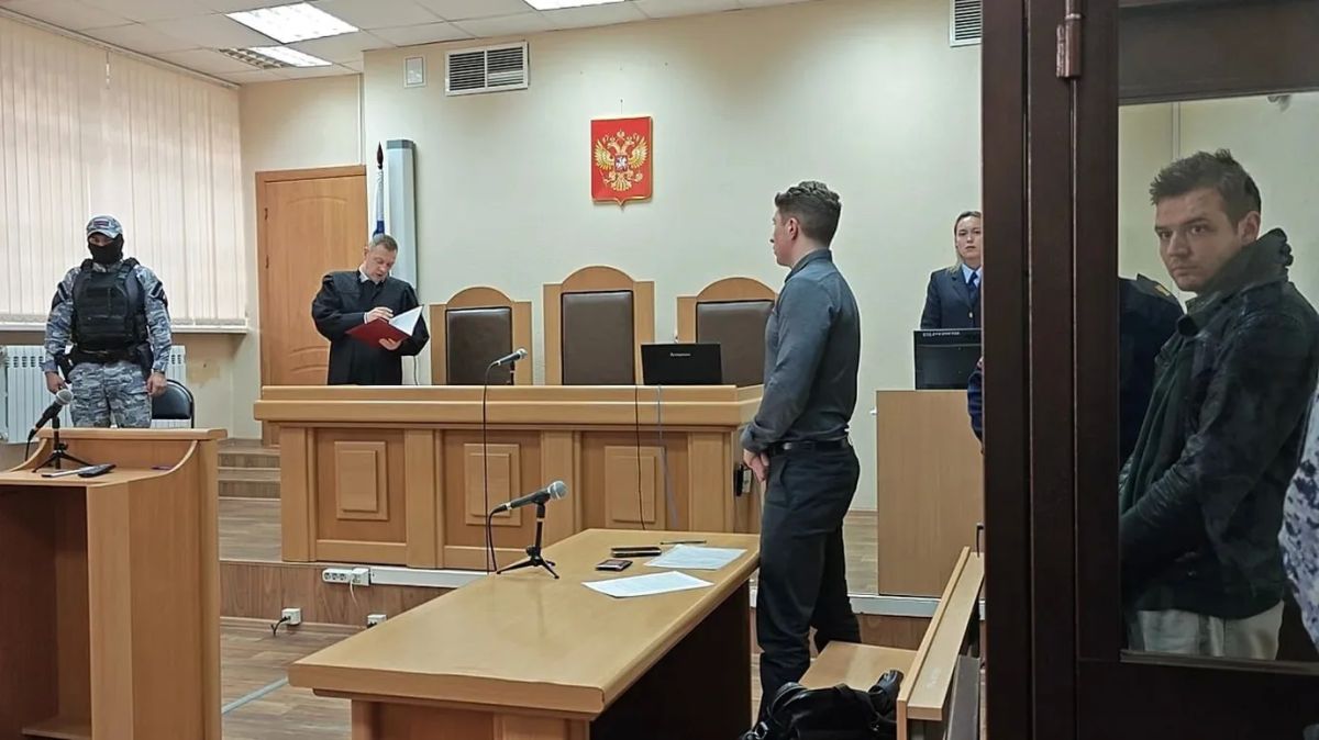 Как узнал «Ъ-Удмуртия», Верховный суд Удмуртии рассмотрит жалобу адвоката местного активиста Дмитрия Морозова, заключенного в СИЗО, утром 15 октября