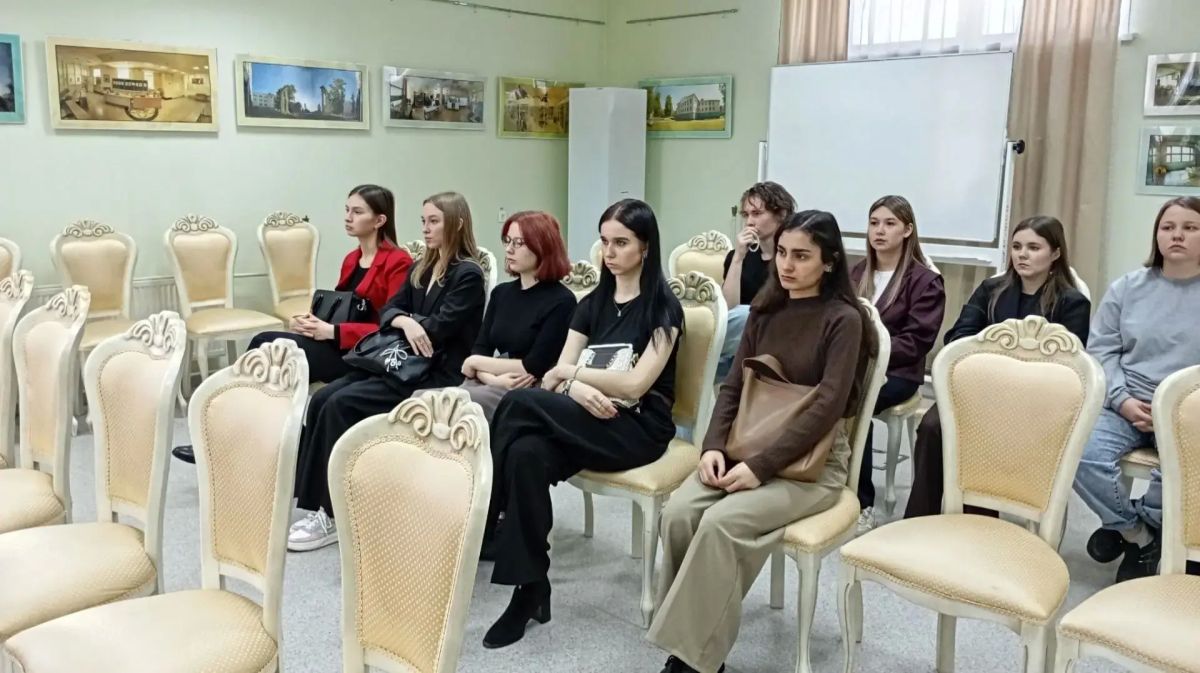 В Ижевске обсудили профилактику деструктивных движений и криминальных субкультур среди несовершеннолетних В Ижевске обсудили профилактику деструктивных движений и криминальных субкультур среди несовершеннолетних